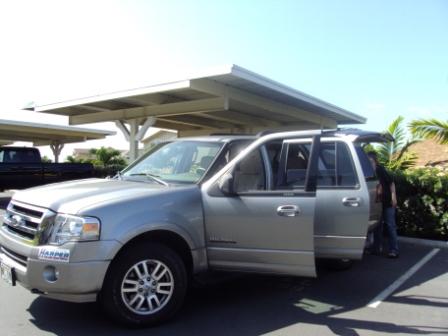 4WD rental vehicle